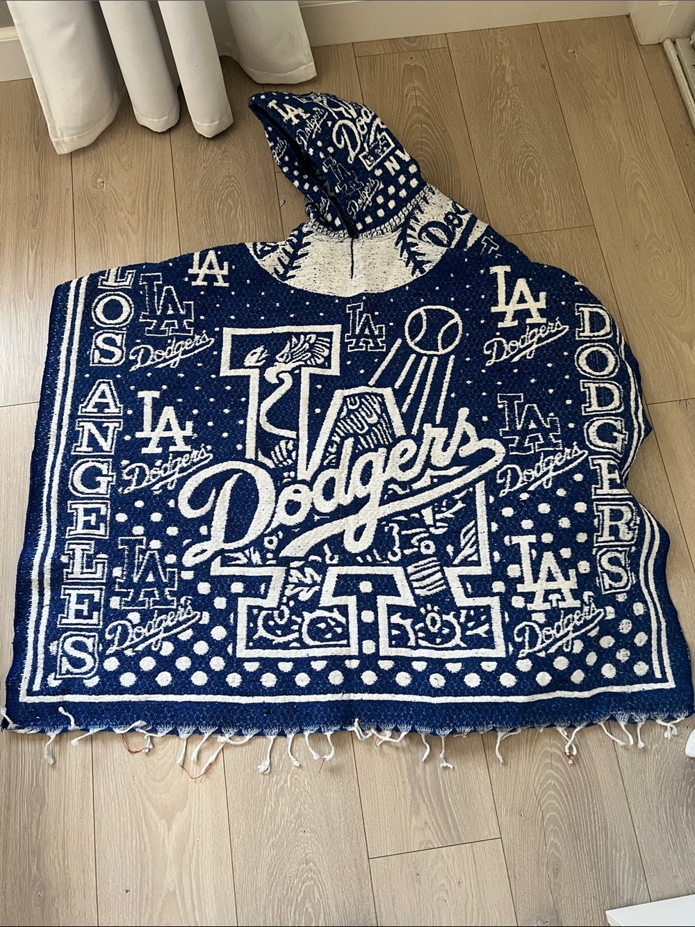 Los Angeles Dodgers Hooded Baja Poncho